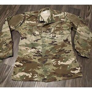 Army Combat Coat Jacket Men’s Size Medium Button Front Extra Long